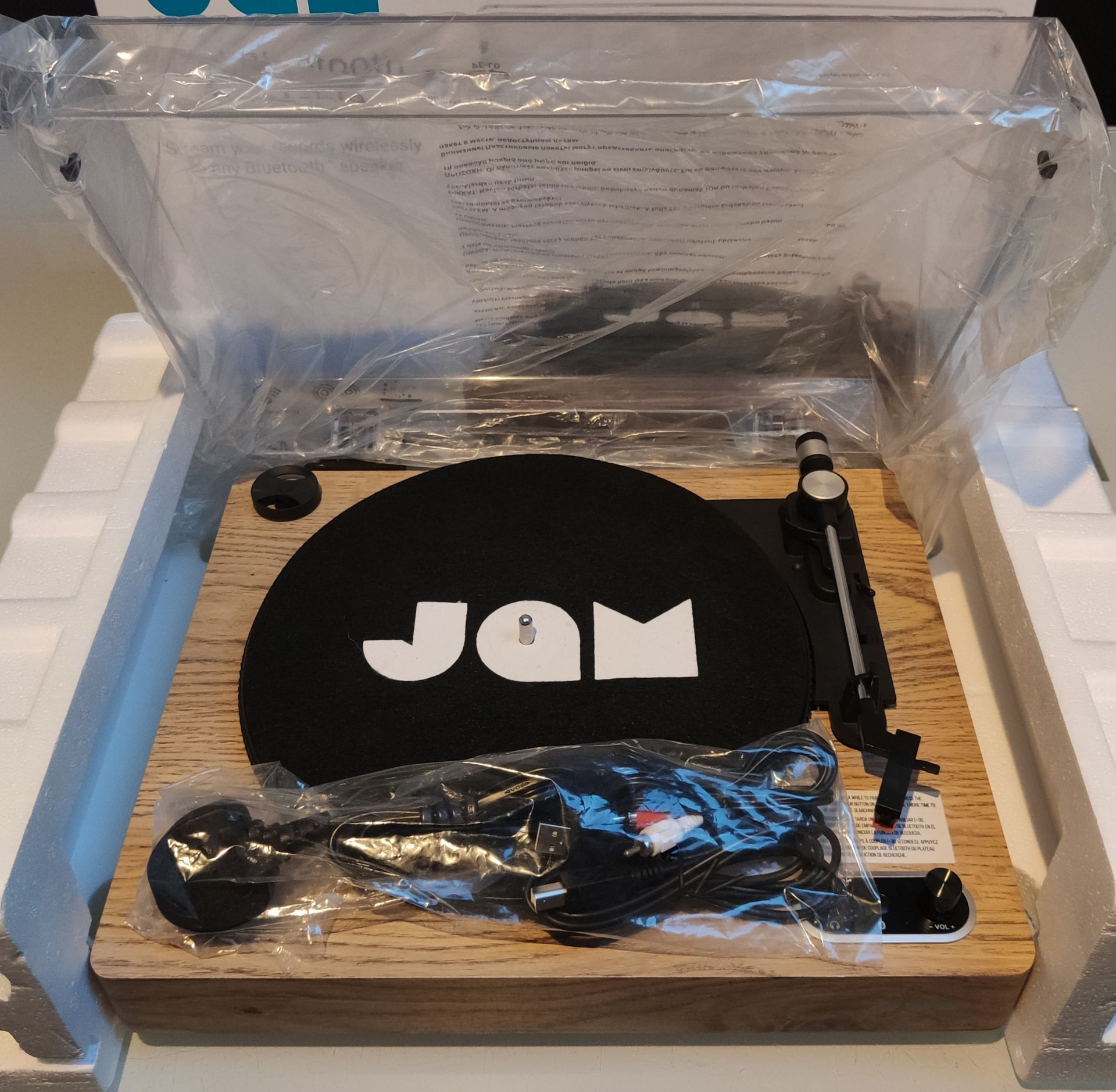 3 x Jam Audio Turntables. Bluetooth, All In One Etc. Tested and Boxed With Accessories. - Image 3 of 4