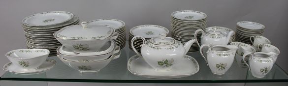 Extensive Franconia Krautheim “Summer Bloom“ Dinner Tea Service