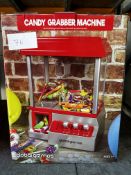 Global Gizmos Candy Grabber Catcher. RRP £30 - Grade U