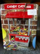 Global Gizmos Candy Grabber Catcher. RRP £30 - Grade U