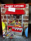 Global Gizmos Candy Grabber Catcher. RRP £30 - Grade U