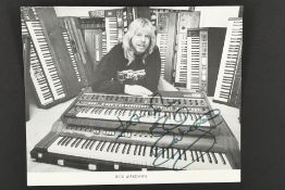 RICK WAKEMAN Original signature