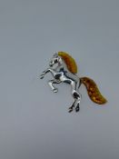 Silver Horse Pendant Set With Natural Amber