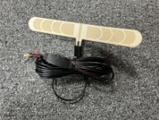 70 Pcs Digital Car TV Patch Antenna SMA Universal - SY-T200-R5-SMA-3R0A2 Strong Signal