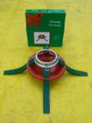 Traditional Metal Christmas Tree Stand Red/Green For Real Trees