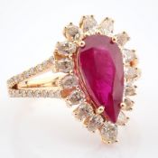 18K Rose Gold Cluster Ring Detailed With Ruby and Brilliant Diamonds