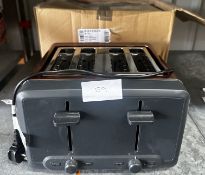 4 Slice Toaster. RRP £30 - Grade U