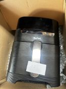 Tefal Easy Fry and Grill Air Fryer. RRP £70 - Grade U
