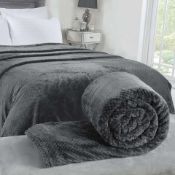 Sleepdown Luxury Charcoal Waffle Fleece Throw 130 X 160cm
