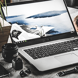 Laptops, Computers, Phones & Tech accessories | Including Apple, Windows, Samsung & Dell Products | Delivery Available