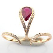 18K rose gold ring detailed with ruby and brilliant diamonds