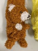 23 x Children's Animal Scarves