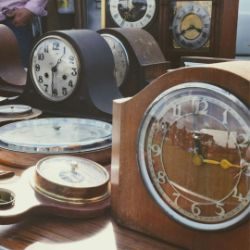 Antiques, Jewellery & Collectables | Collective Auction