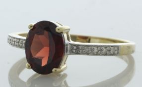 9ct Yellow Gold Diamond and Garnet Ring (G1.47) 0.04 Carats
