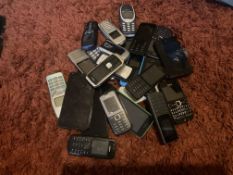 JOB LOT OF 25 NOKIA MOBILE PHONES