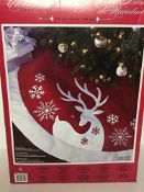 Christmas Tree Skirt Luxury Faux Fur Red Reindeer 1.6m 66 Inch New Sealed Box