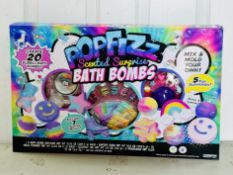 Pop Fizz Magical Scented Bath Bomb Kit New Sealed Box