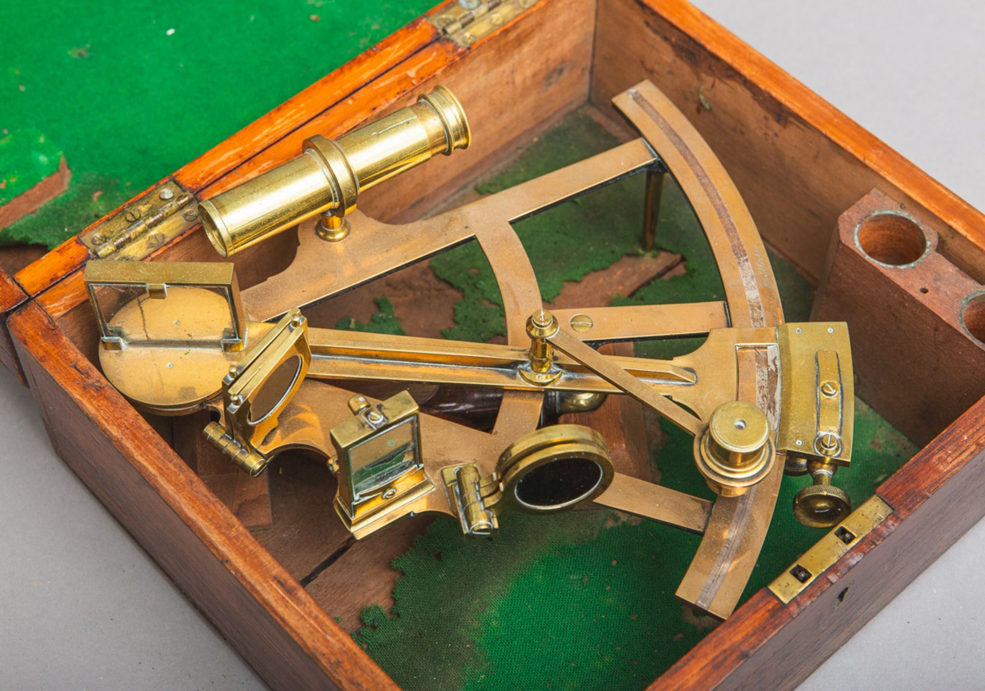 Sextant (Harris Thomas and Co. Ltd., Middlesbrough, England, 19. Jh.) - Bild 2 aus 3
