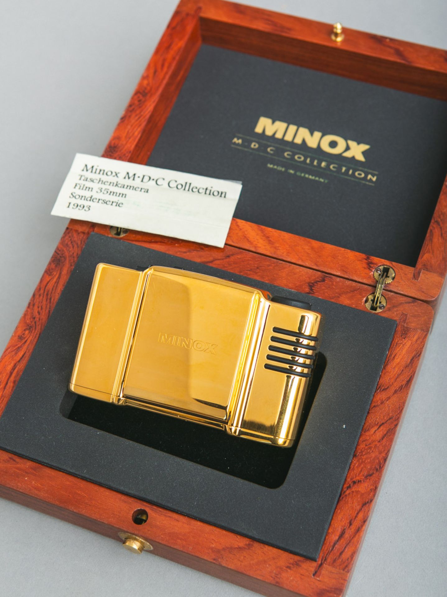 Taschenkamera (Minox, 1993) - Bild 2 aus 2