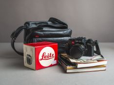 Konvolut: Kamera, Objektive und Zubehör (Leica u. Leitz)