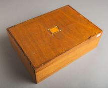 Holzschatulle (20er J.)