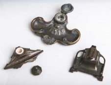 3-teiliges Konvolut von Tintenfässern (19./20. Jh.)