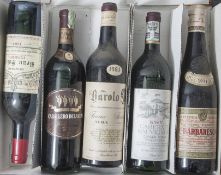 5-teiliges Konvolut von Weinflaschen