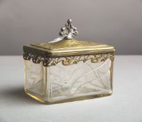 Deckeldose / Bonboniere (um 1900, Jugendstil)