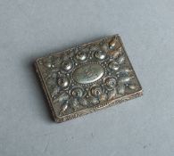 Kleine Deckeldose (um 1900)
