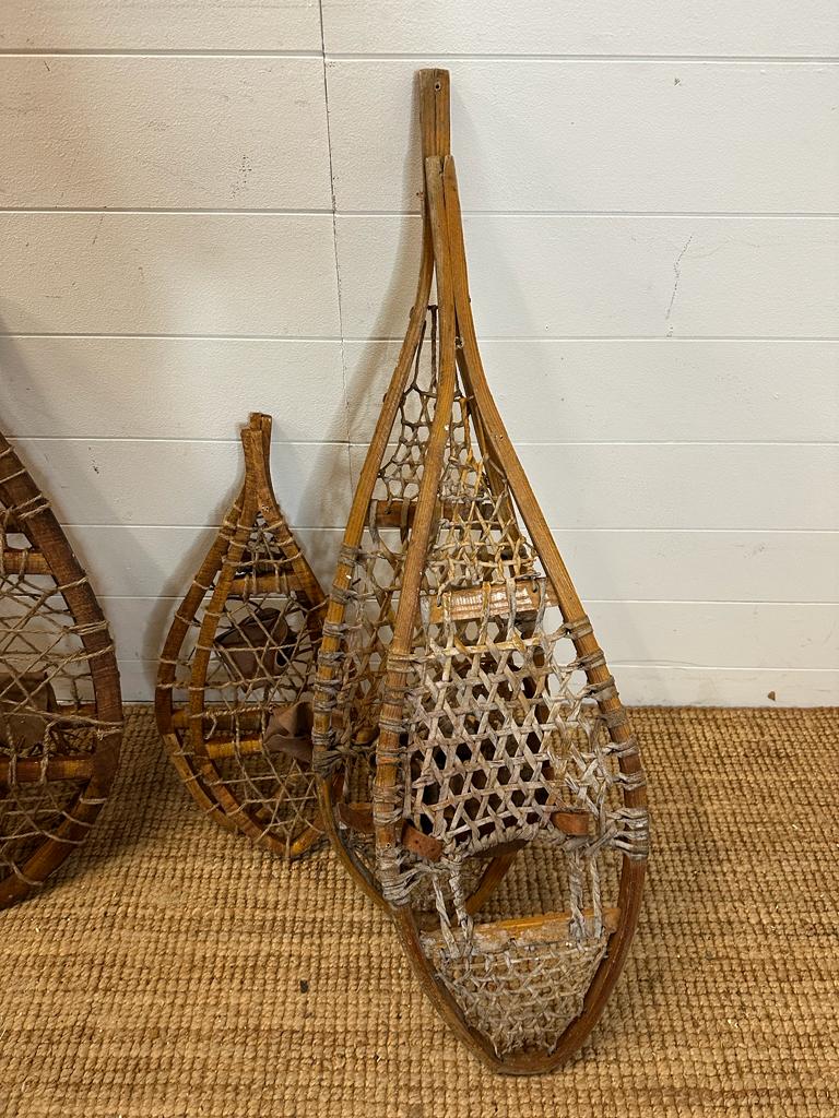 Five pairs of vintage wooden webbed snow shoes - Image 2 of 5