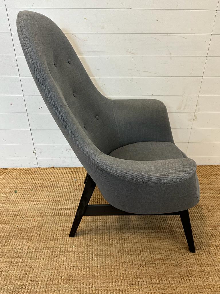 A grey Ikea button back arm chair - Image 2 of 2