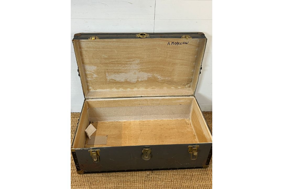 A travel trunk with brass locks (H37cm W94cm D51cm) - Image 2 of 2
