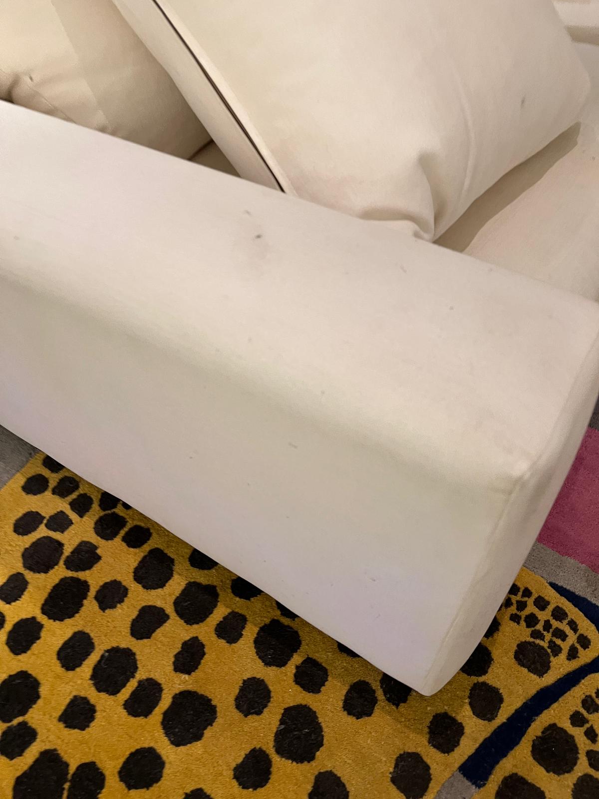 A large white sofa (H57cm D102cm SH42cm W320cm approx) - Image 6 of 8