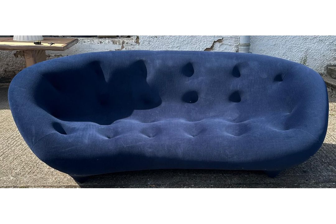 A contemporary blue upholstered Ploum Ligne Roset sofa (W249cm SH39cm D100cm) - Image 1 of 2