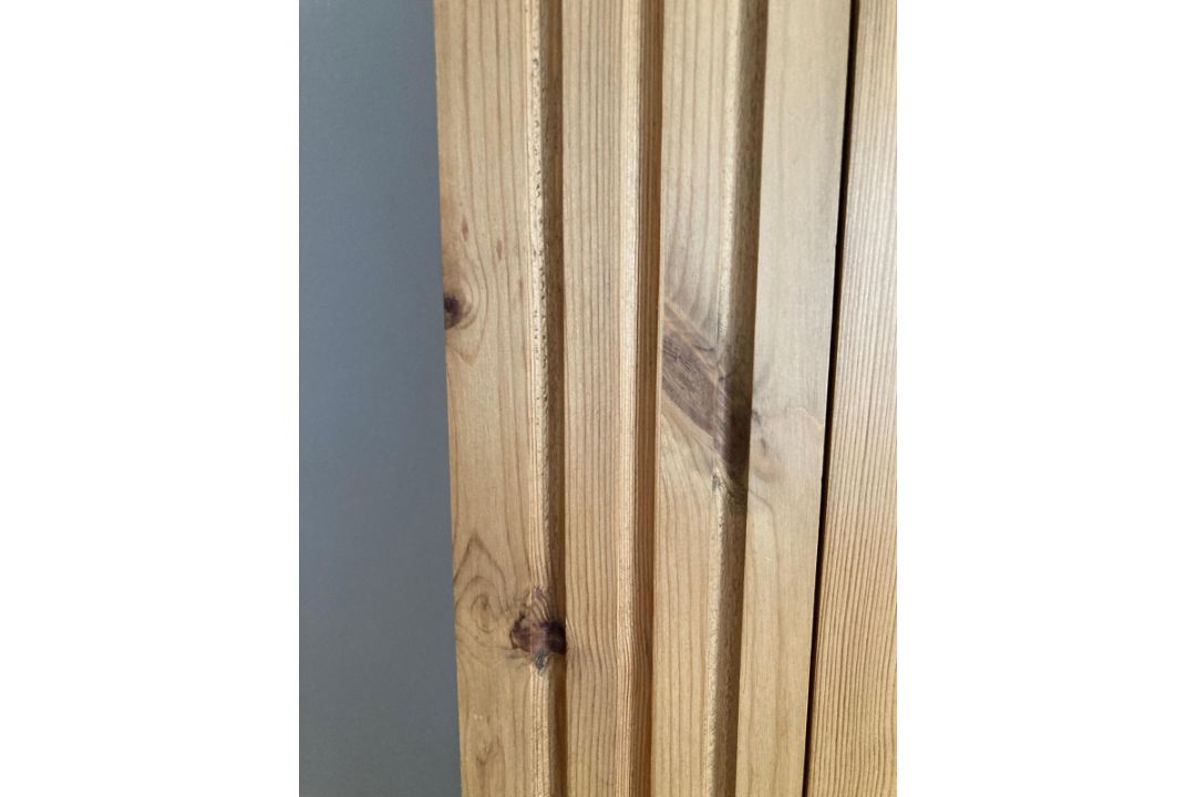 A pine wardrobe comprising of central mirrored door flanked by two panel doors with three drawers - Image 3 of 6