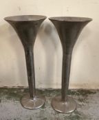 A pair of aluminum free standing horn shaped planters (H86cm Dia33cm)