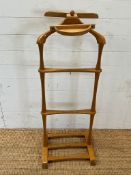 A Hanging Butler clothes rail in beech (H117cm)