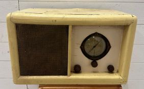 A white wooden cased Mid Century radio (untested)