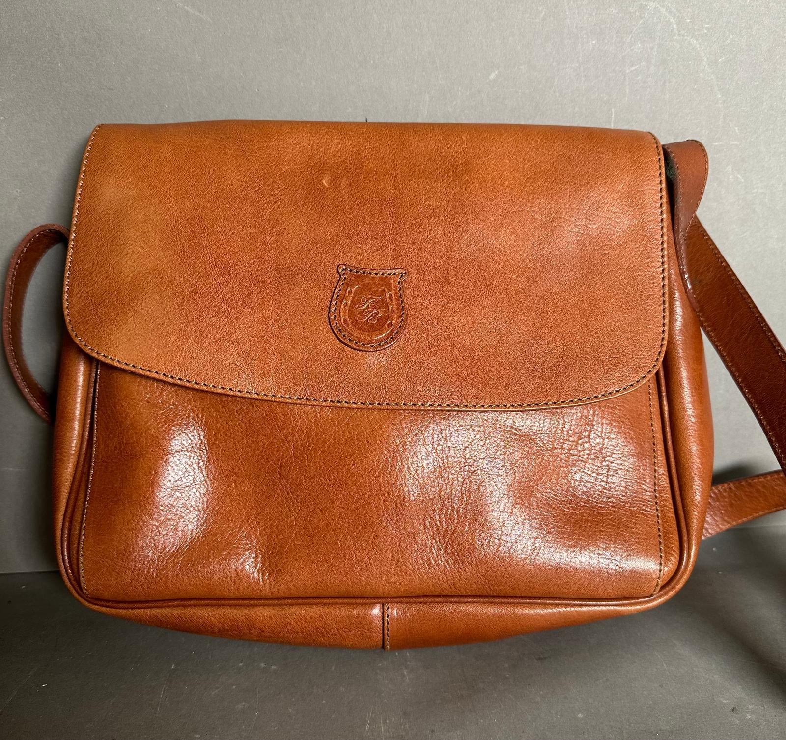 A brown leather Franchetti Bond satchel handbag with dust cover - Image 4 of 6
