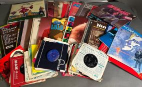 A selection of vinyl LPS and single to include Abba, Tony Bennett and Lulu