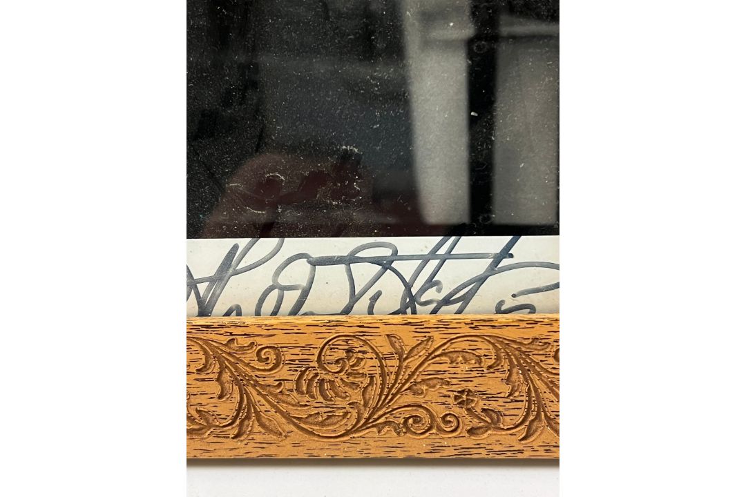 A signed photograph of Catherine Zeta Jones - Image 2 of 2
