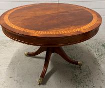 A Regency style mahogany centre table (H73cm Dia112cm)