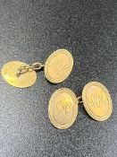A pair of 9ct gold cuff links, approximate weight 6.3g