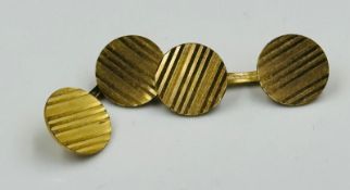 A pair of 9ct gold cuff links approximate weight 2.4g