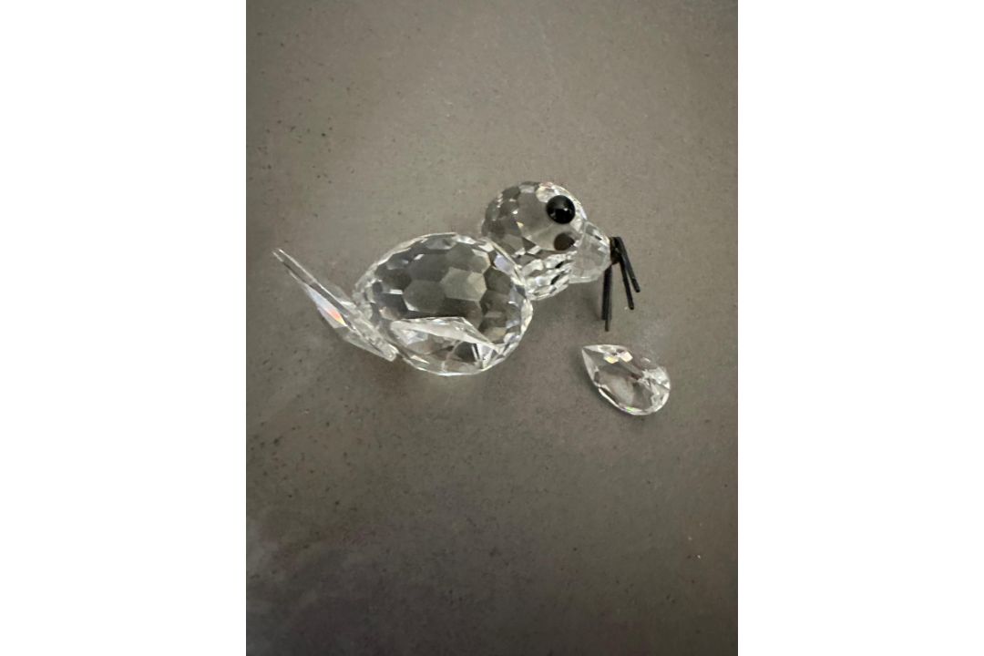A selection of Swarovski crystal ornaments to include a mouse, hedgehog and an eagles head - Image 5 of 5