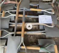 15X NEW UNISSUED MOD RESERVE STOCK DIGGING SPADES