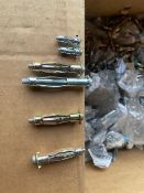 1X LARGE BOX OF MOD CAVITY WALL FIXINGS QUANTITY