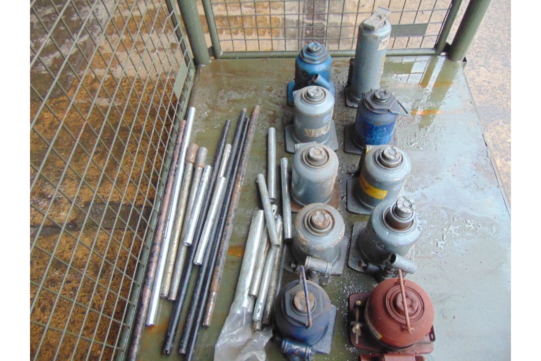 10 x Weber Hydraulic 10 ton Vehicle Jacks / Handles etc - Image 4 of 5