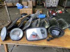 11 x Unissued Leyland Daf Truck Mirrors, Lights