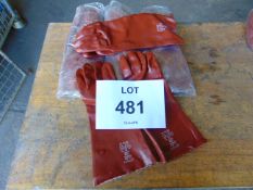 8 x New / Unissued Pairs of Rubberised Gloves